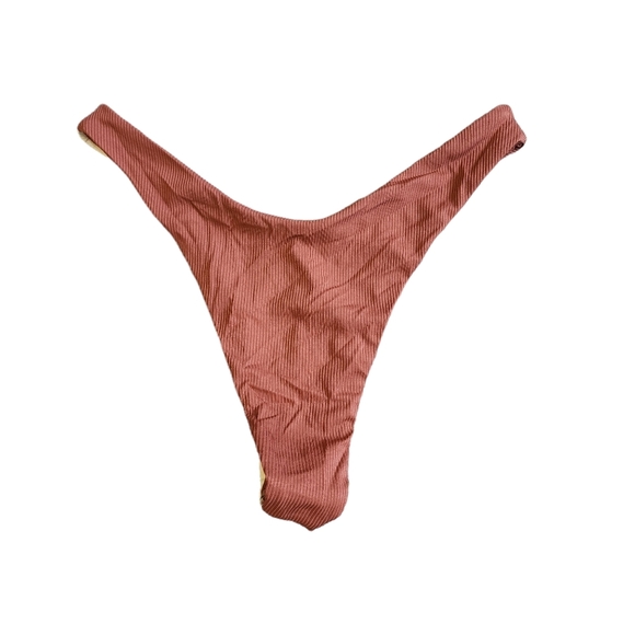 SHEIN Ultra High Cut Color Block Bikini Bottoms - Picture 2 of 4